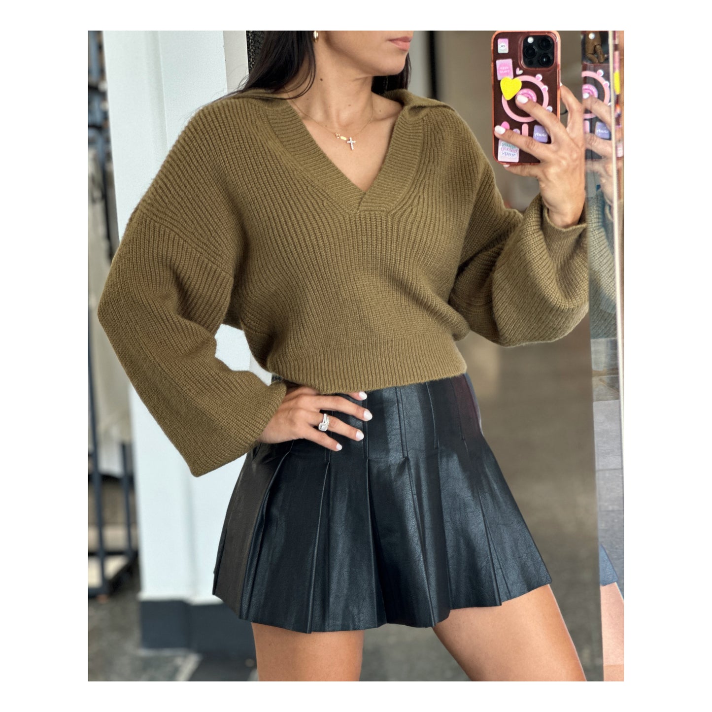 V NECK COLLARED PLAIN LIBBED CROPPED SWEATER