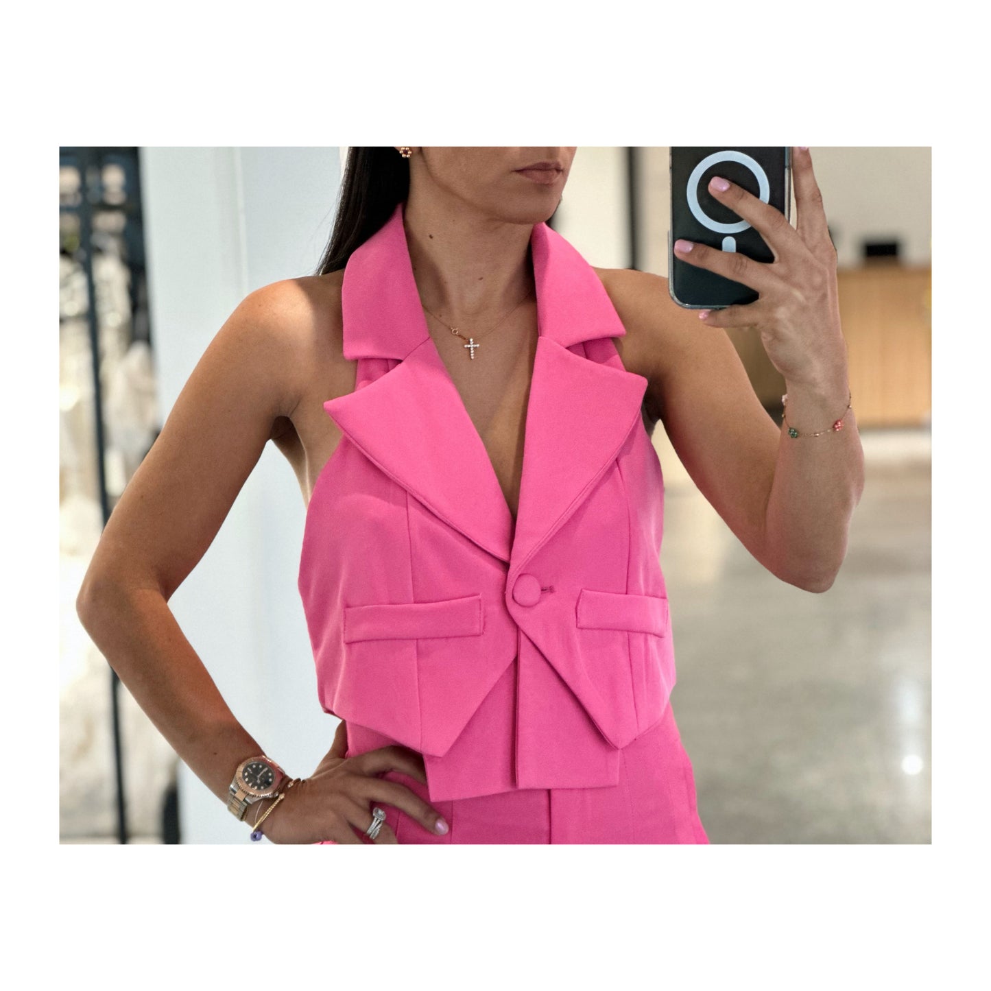 PINK COLLAR VEST OPEN BACK