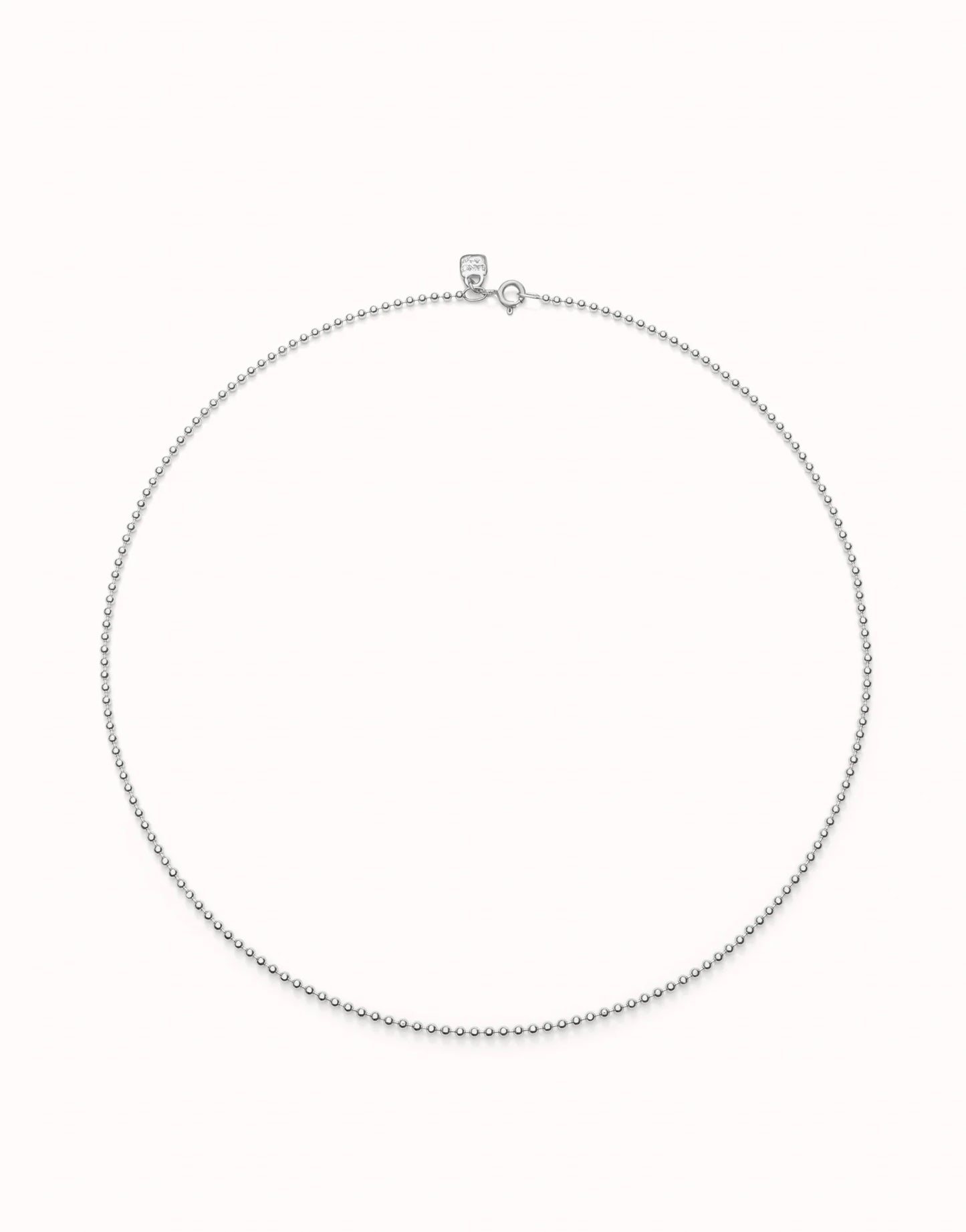 Uno de 50 Sterling silver-plated short chain with beads.