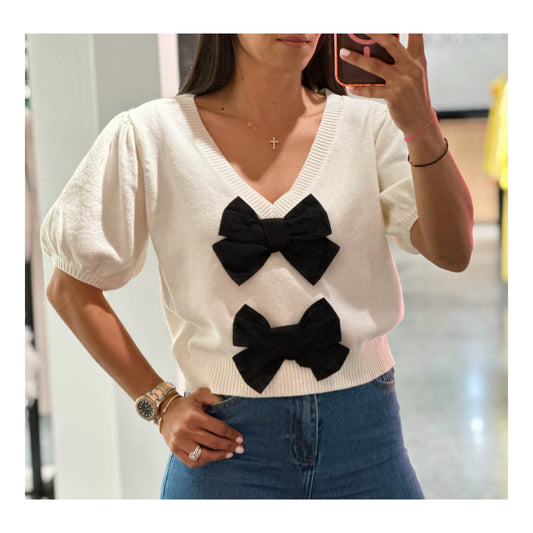 FRONT BOWS SWEATER TOP