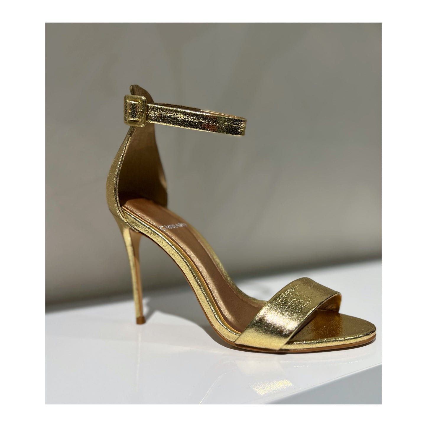 DRESS SANDAL LEATHER GOLD