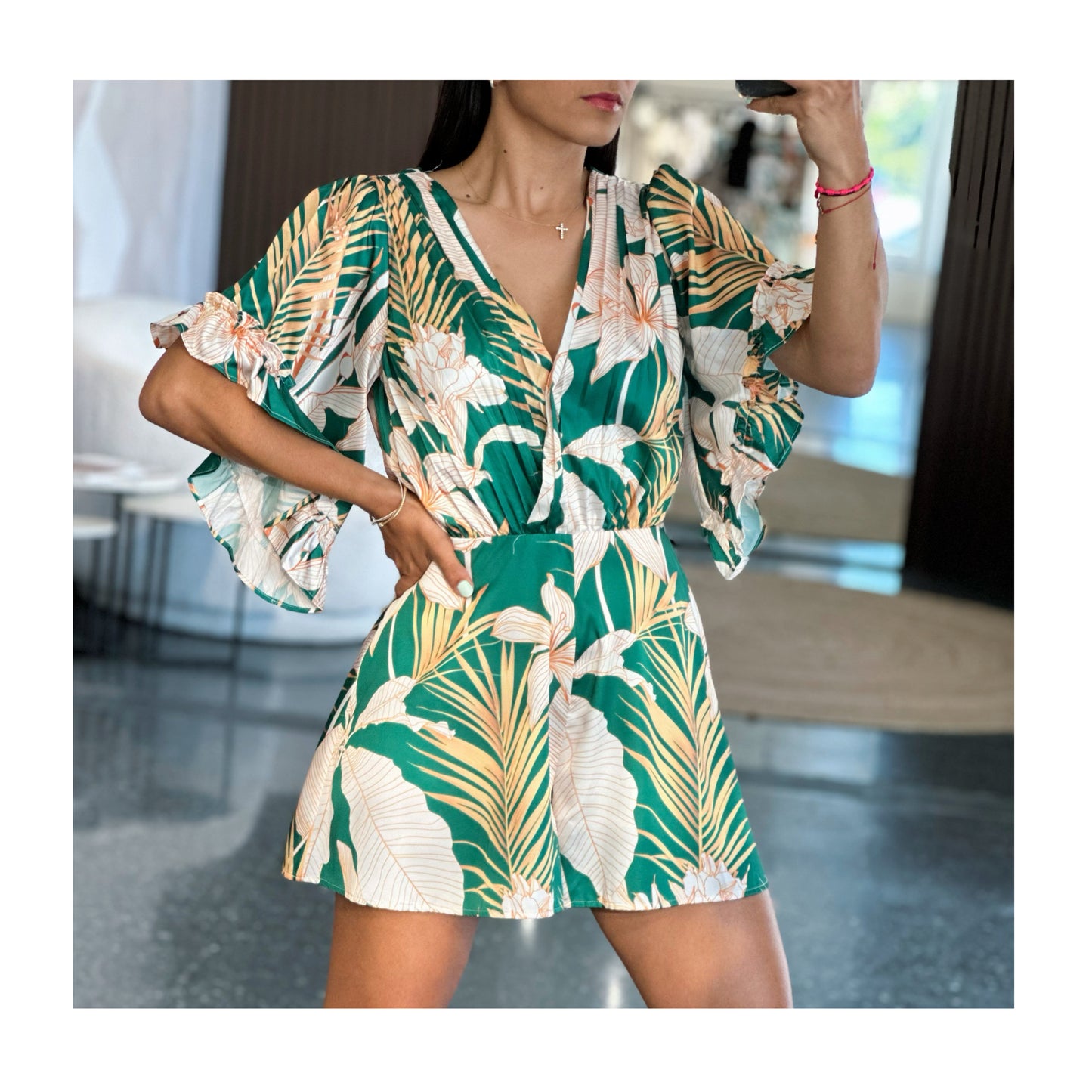 SJ - FLOWERED DETAILS ROMPER