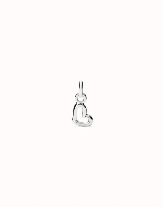 Uno de 50 Sterling silver-plated heart-shaped charm.