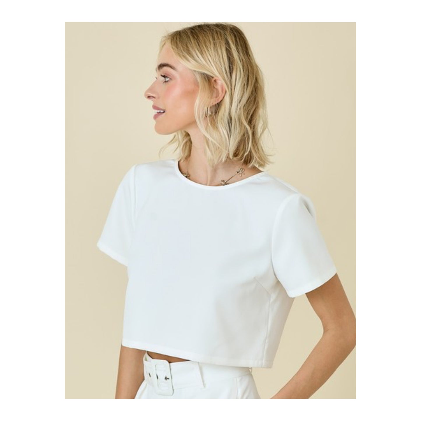 CROPPED ROUND NECK BOXY TOP