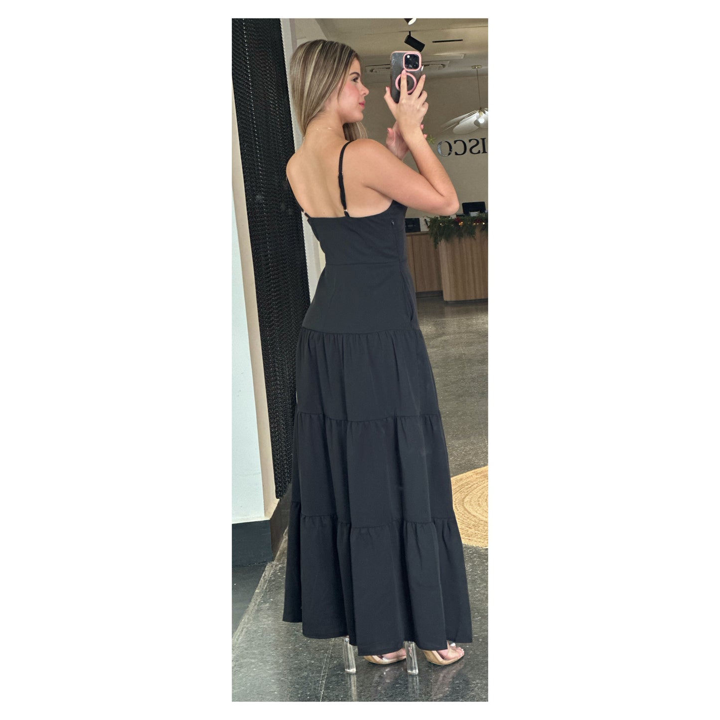 SLEEVELESS V-NECK TIERED MAXI DRESS