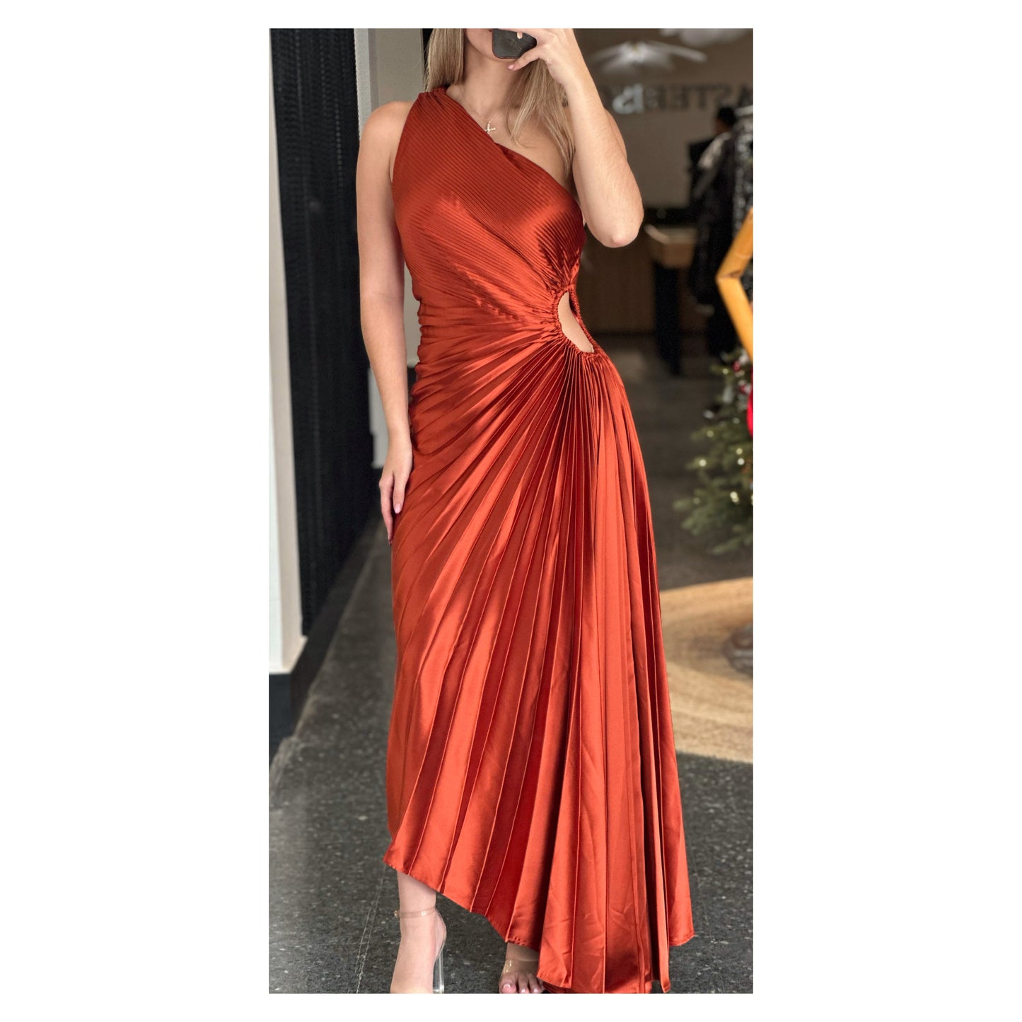 ONE SHOULDER ACCORDION MIDI DRESS