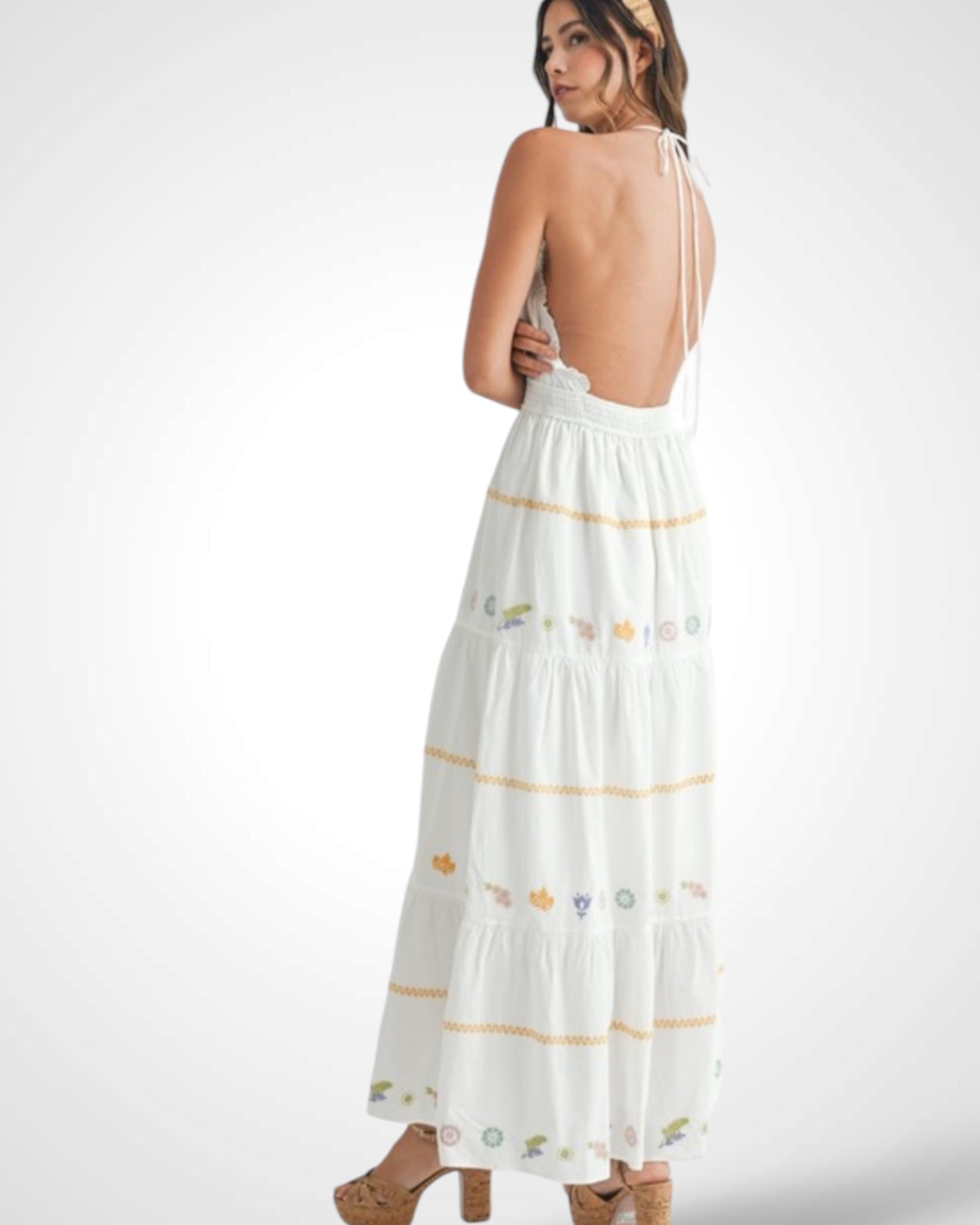 FLORAL EMBROIDERED MAXI DRESS