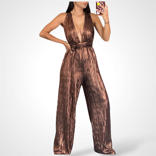 WIDE LEG BACK-BARRING DETAIL JUMPSUIT