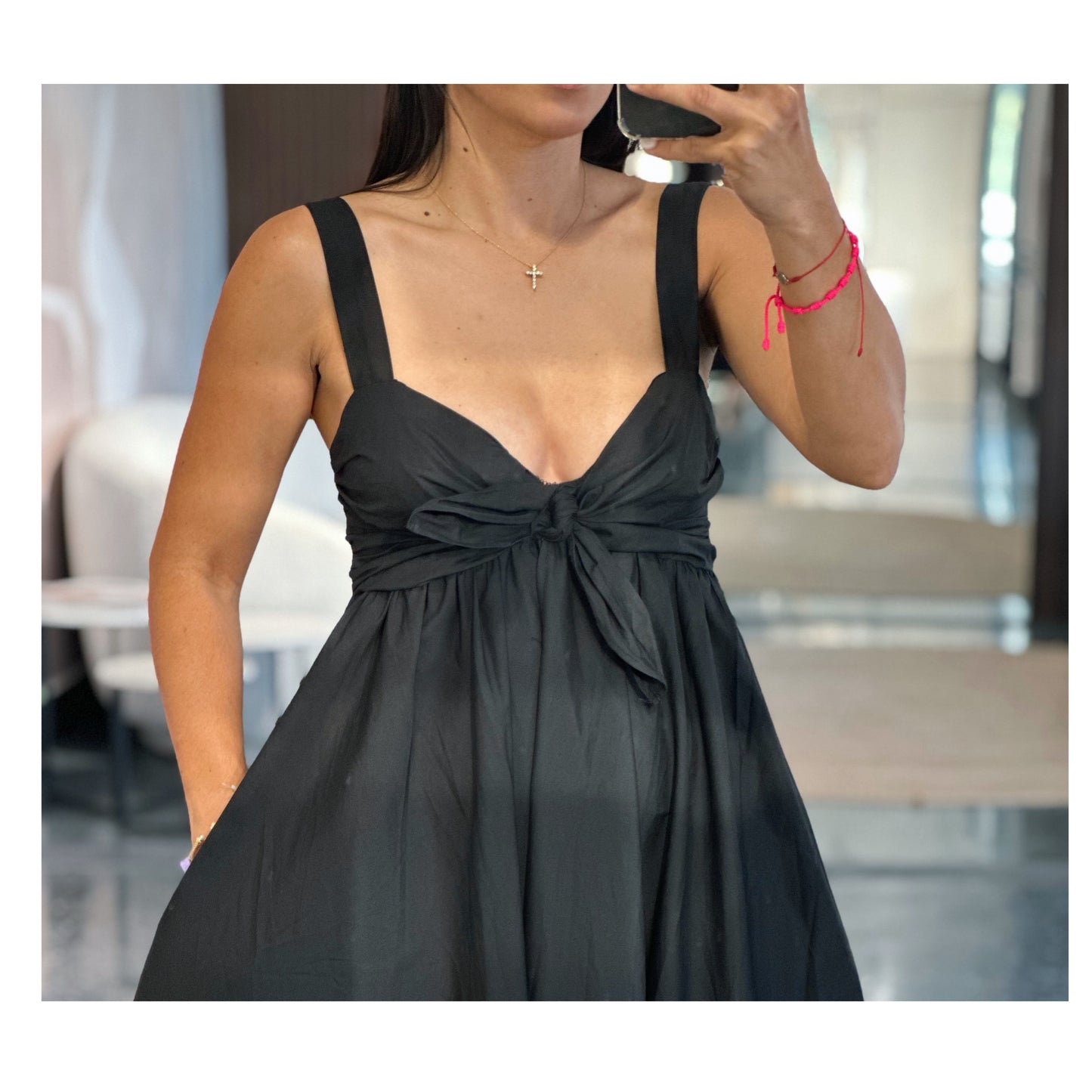 SLEEVELESS BLACK LONG DRESS