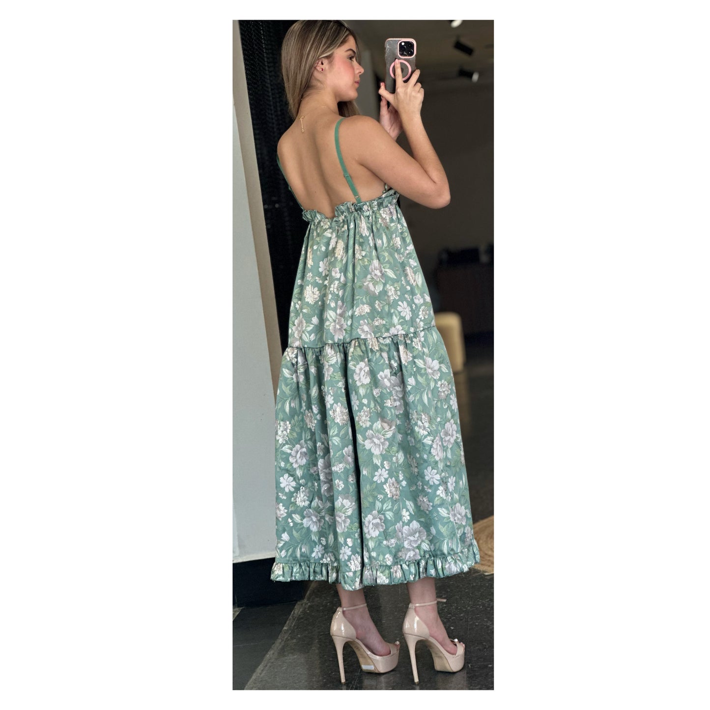 SLEEVELESS V-NECK OPEN BACK FLORAL MAXI DRESS