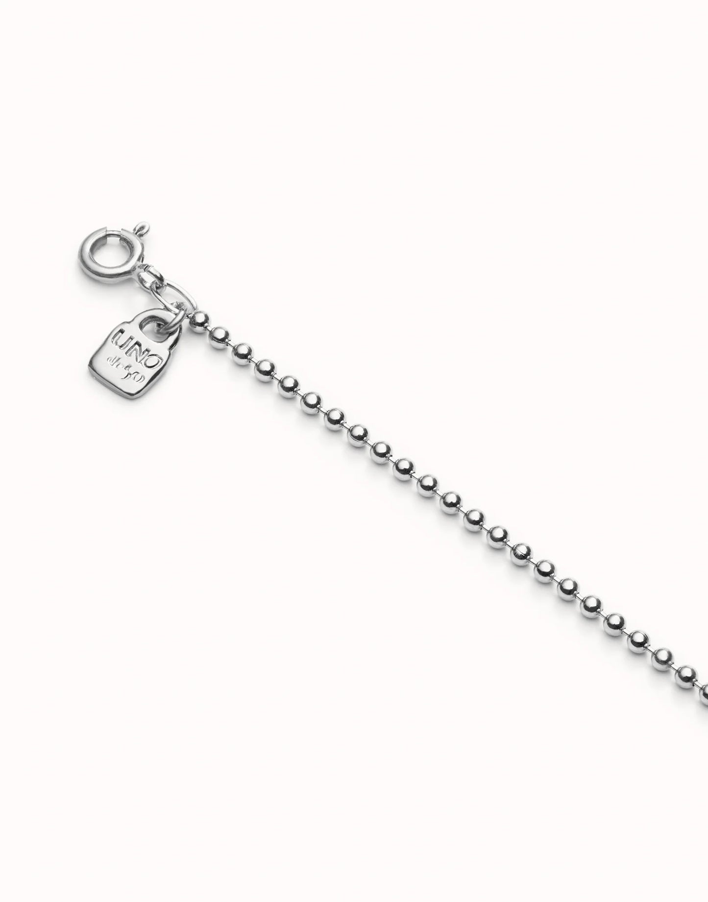 Uno de 50 Sterling silver-plated short chain with beads.