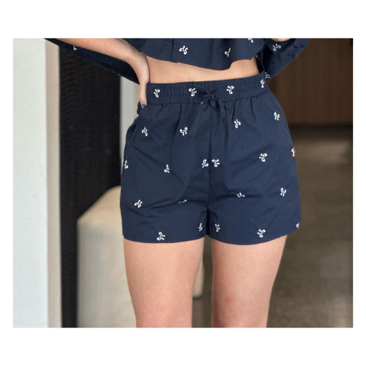 BOW EMBROIDERED POPLIN SHORTS WITH STITCHING