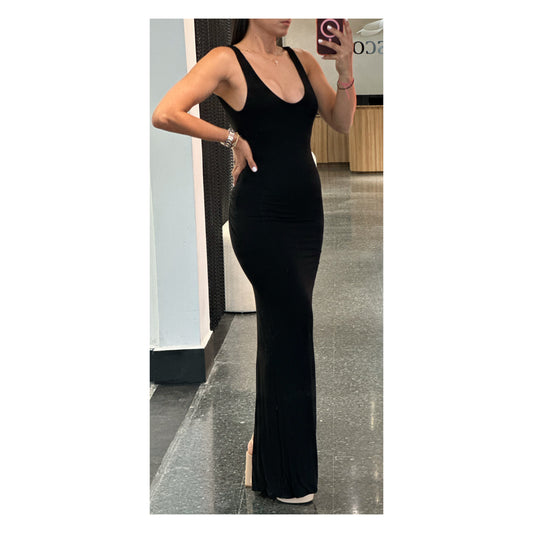 V-SHAPE TWISTED OPEN BACK SLIT MAXI DRESS