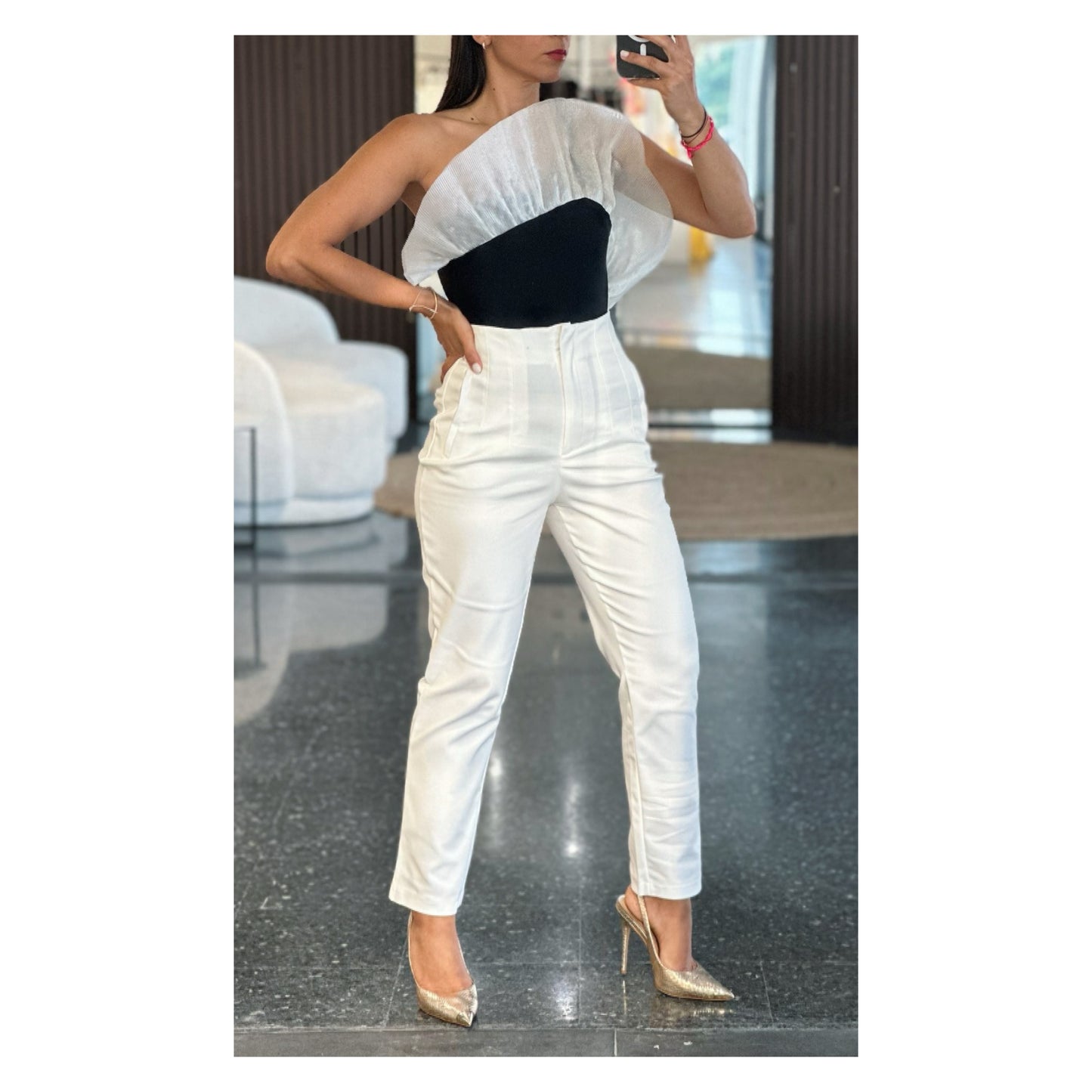 Ivory High Waist Tapered With Pockets